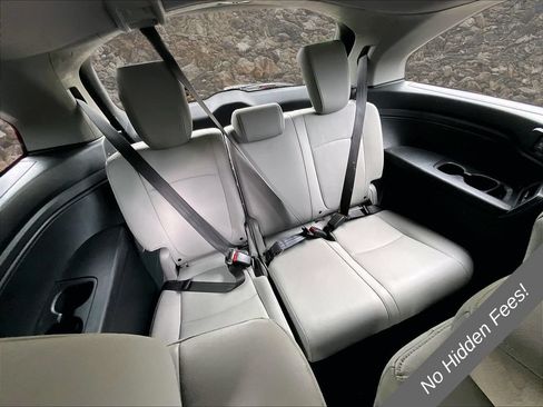Used 2019 Honda Odyssey EX-L image 25