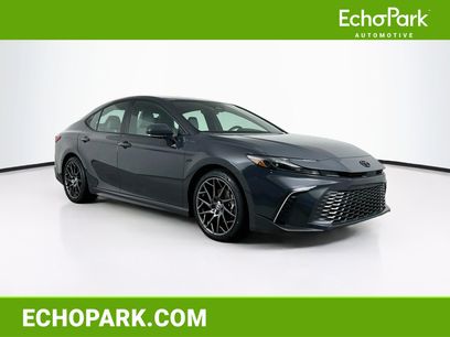 Used 2025 Toyota Camry SE w/ Convenience Package