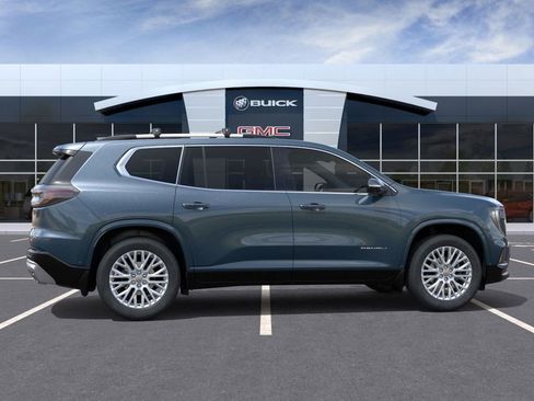 New 2026 GMC Acadia Denali w/ Super Cruise Package image 5
