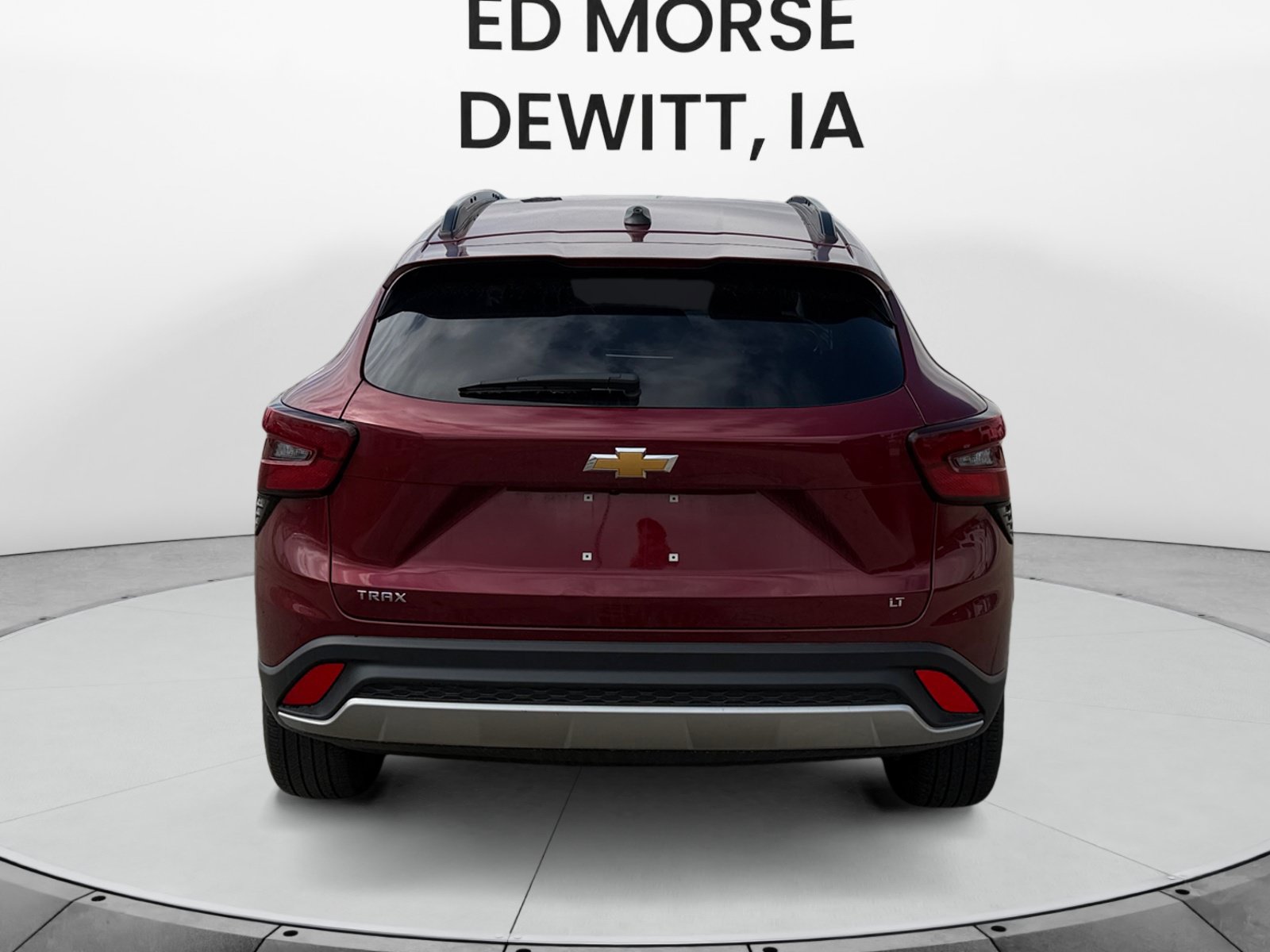 Used 2025 Chevrolet Trax LT w/ LT Convenience Package FWD image 4