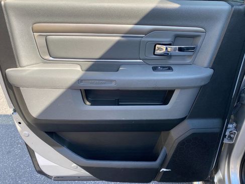 Used 2017 RAM 1500 Classic SLT w/ Trailer & Traction Group image 22