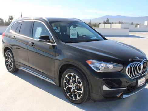 Used 2021 BMW X1 xDrive28i w/ Convenience Package image 2