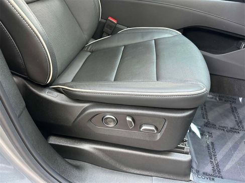 Certified 2024 Cadillac Escalade ESV Sport w/ LPO, ONYX Package image 15