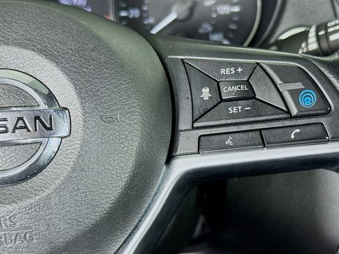 Used 2019 Nissan Rogue Sport SV w/ Technology Package image 14