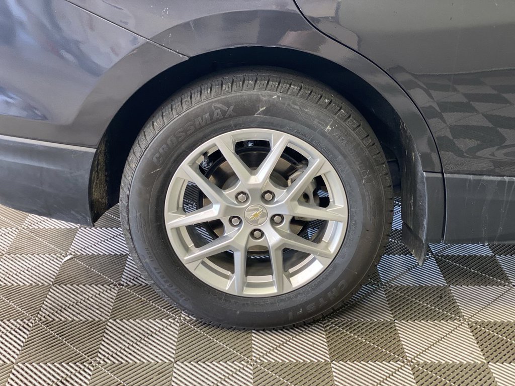 Used 2022 Chevrolet Equinox LT FWD image 18
