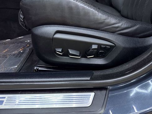 Used 2015 BMW M5 RWD image 16