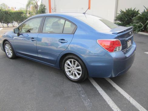 Used 2014 Subaru Impreza 2.0i Premium w/ All-Weather Package w/CVT image 5