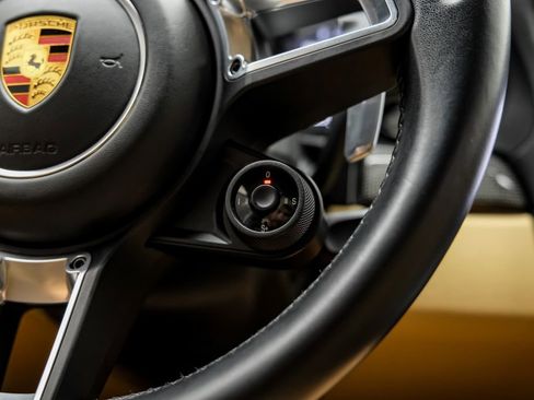 Used 2018 Porsche 911 Turbo AWD/4WD image 15