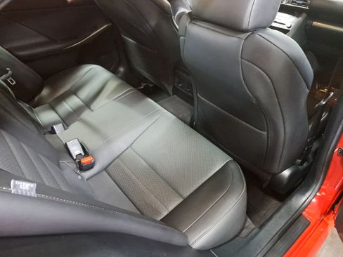 Used 2018 Lexus IS 350 F Sport RWD image 11