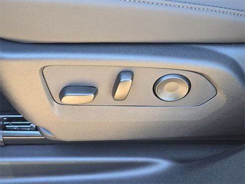 New 2026 GMC Hummer EV SUV image 5