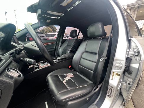 Used 2011 Mercedes-Benz C 300 4MATIC Sedan image 13