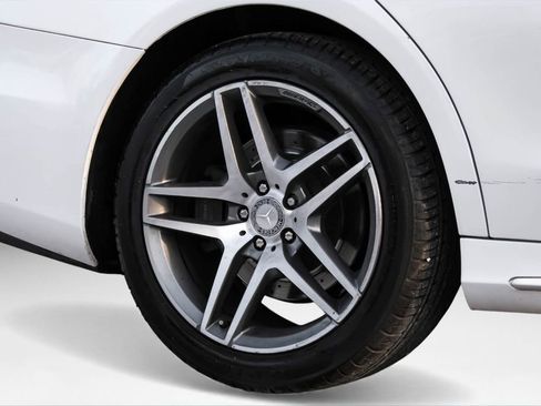 Used 2019 Mercedes-Benz S 560 4MATIC Sedan image 69