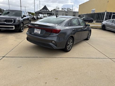 Certified 2024 Kia Forte LXS w/ LXS Technology Package FWD image 15