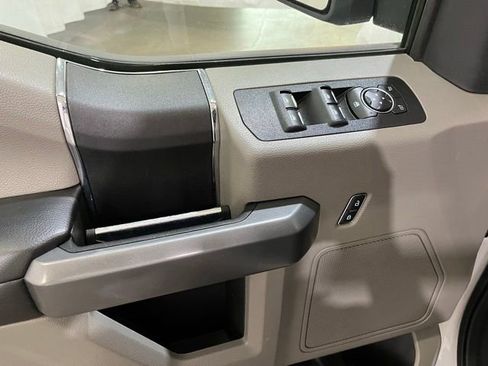 Used 2020 Ford F150 XLT w/ Trailer Tow Package AWD/4WD image 13