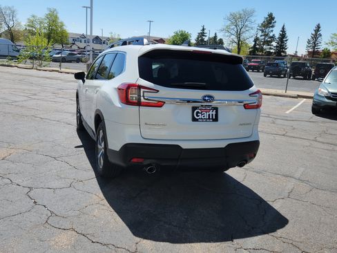 Used 2023 Subaru Ascent Premium w/ Convenience Package AWD/4WD image 11