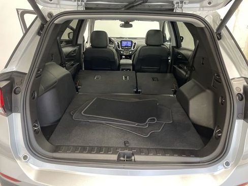 Used 2022 Chevrolet Equinox Premier AWD/4WD image 25