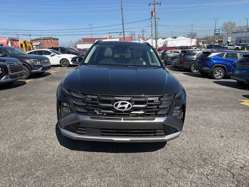 Certified 2025 Hyundai Tucson SEL AWD/4WD image 2
