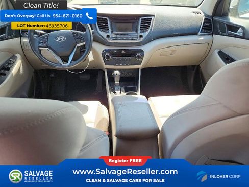 Used 2016 Hyundai Tucson SE image 11