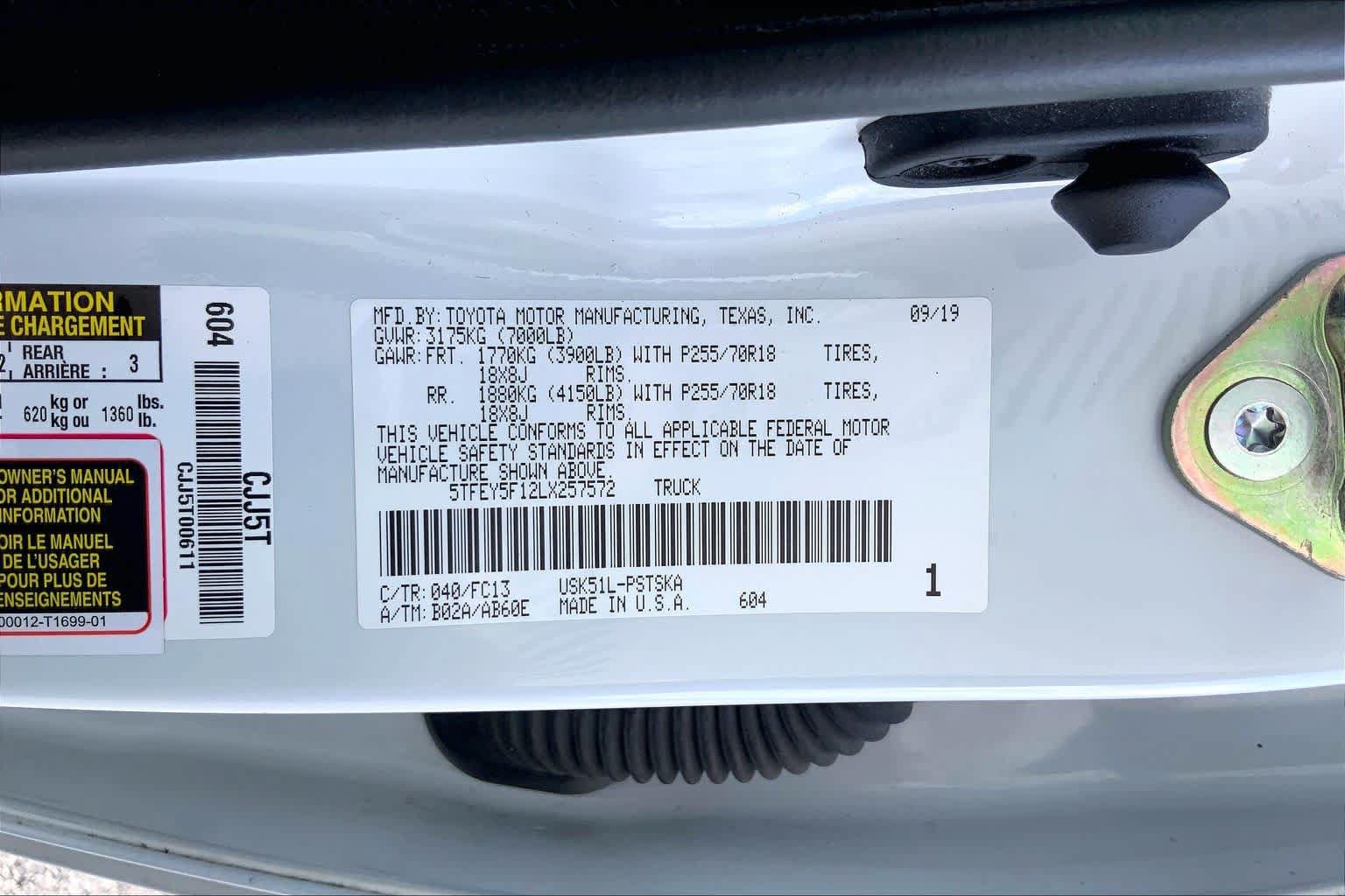 Used 2020 Toyota Tundra SR5 w/ SR5 Upgrade Package RWD image 36