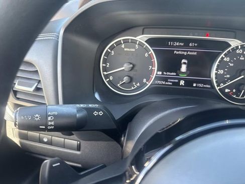 Used 2023 Nissan Rogue SV image 31