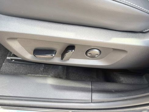 New 2026 Mitsubishi Outlander SEL image 26