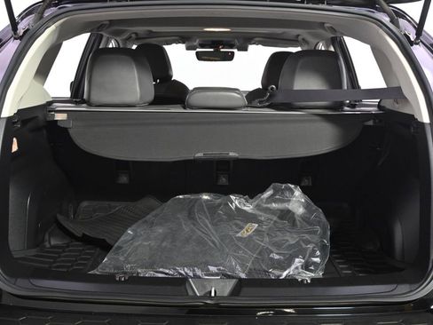 Used 2022 Subaru Crosstrek 2.5i Sport w/ Moonroof Package image 19