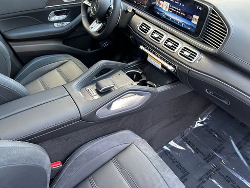 New 2026 Mercedes-Benz GLE 53 AMG 4MATIC image 15