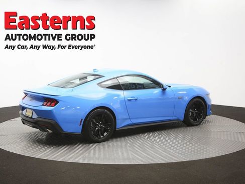 Used 2025 Ford Mustang GT RWD image 39