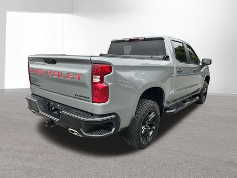 Used 2024 Chevrolet Silverado 1500 Custom Trail Boss w/ LPO, Dark Essentials Package AWD/4WD image 3