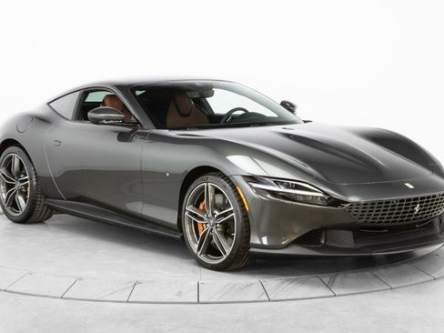 Certified 2024 Ferrari Roma image 9