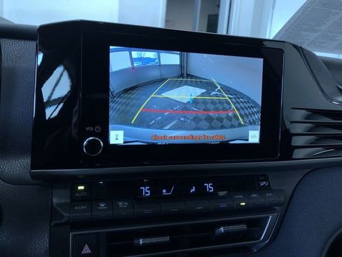 Certified 2025 Toyota Camry LE image 28