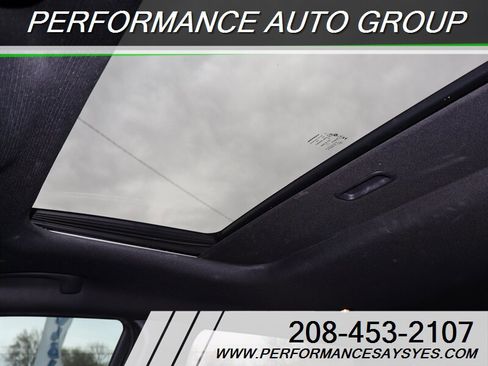 Used 2018 Jeep Grand Cherokee Limited image 23