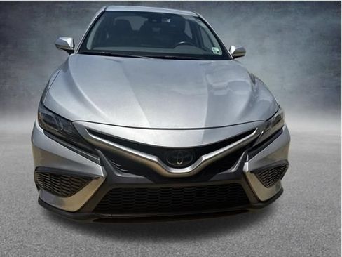 Used 2023 Toyota Camry SE w/ Convenience Package FWD image 10