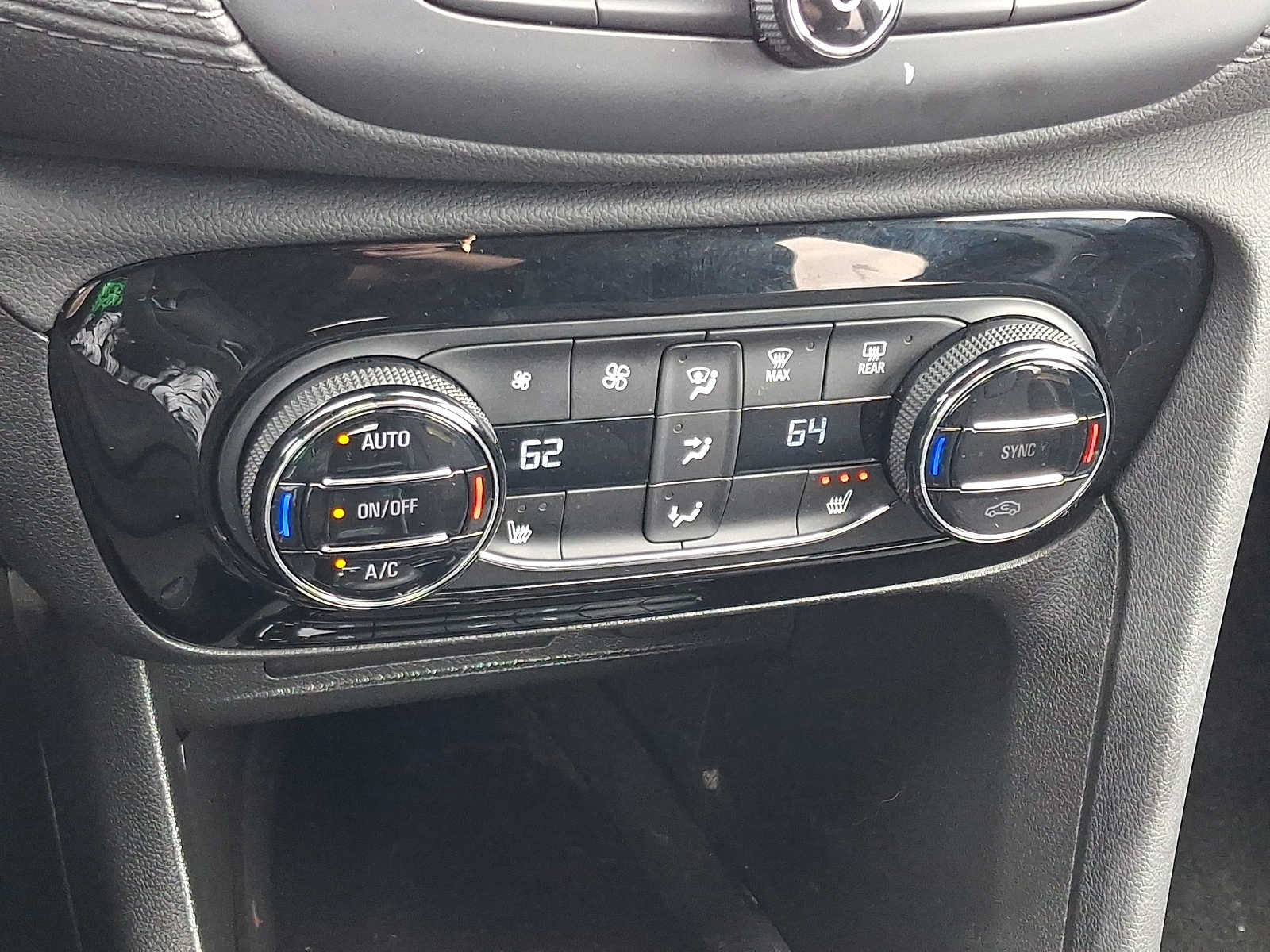 Used 2022 Buick Encore GX Select FWD image 15