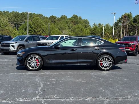 Used 2025 Genesis G70 2.5T image 6