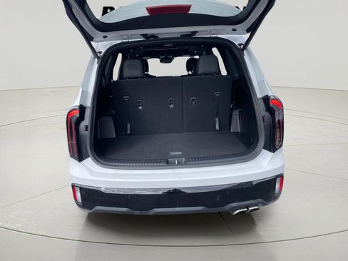 Used 2024 Kia Telluride EX X-Line AWD/4WD image 9