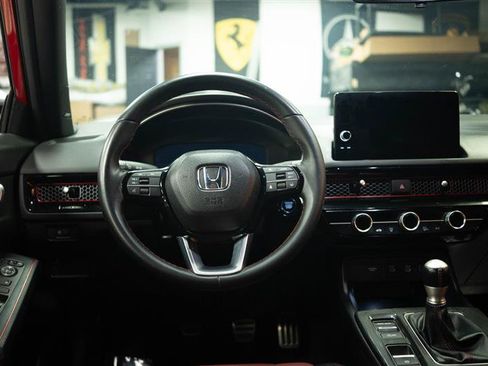 Used 2025 Honda Civic Si image 17