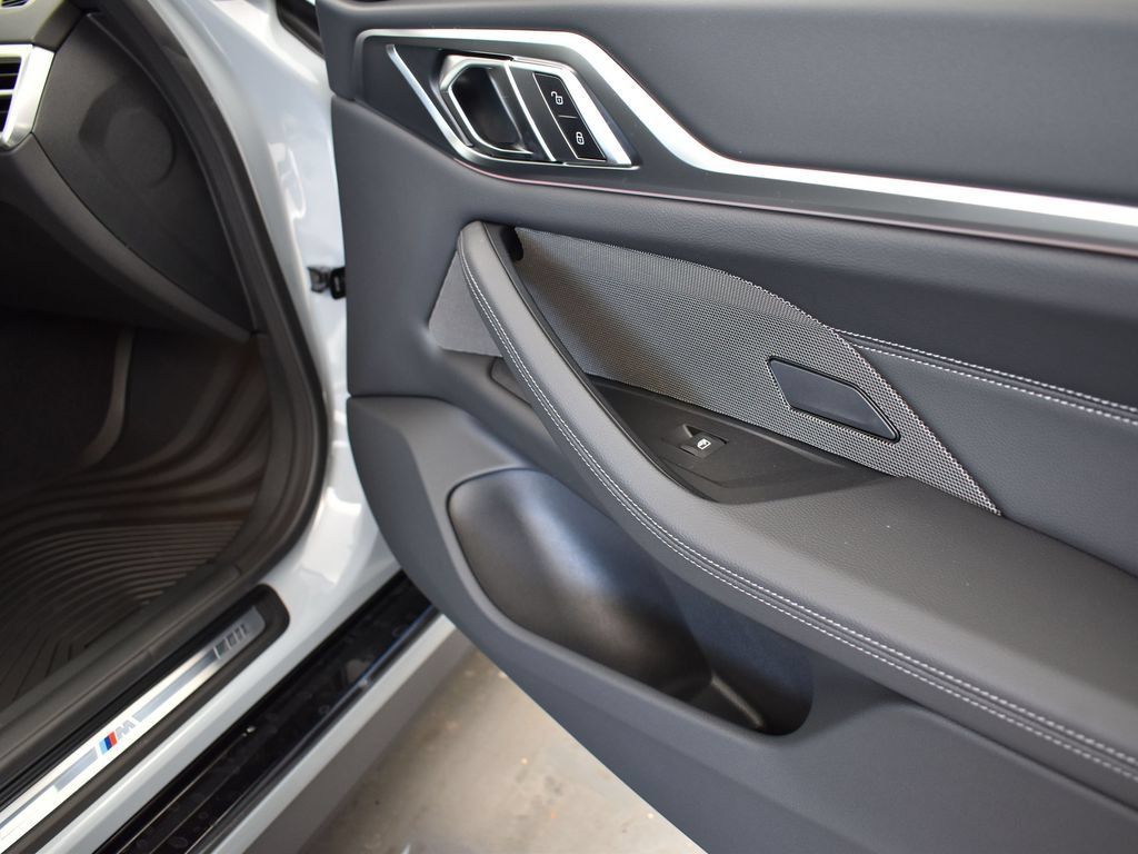 Certified 2026 BMW 430i w/ M Sport Package RWD image 23