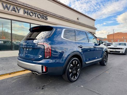 Used 2023 Kia Telluride SX Prestige AWD/4WD image 3