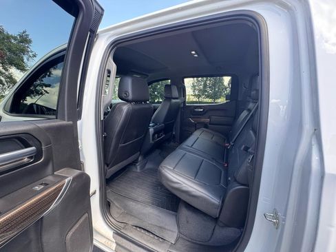Used 2019 Chevrolet Silverado 1500 RST w/ All-Star Edition AWD/4WD image 13