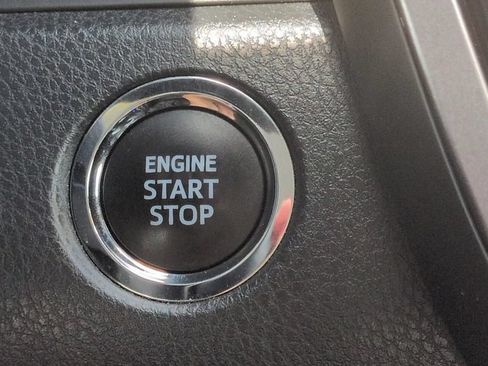 Used 2023 Toyota Camry SE w/ Convenience Package FWD image 28