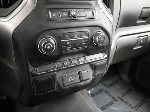 Used 2020 Chevrolet Silverado 1500 Custom Trail Boss w/ Custom Convenience Package image 23