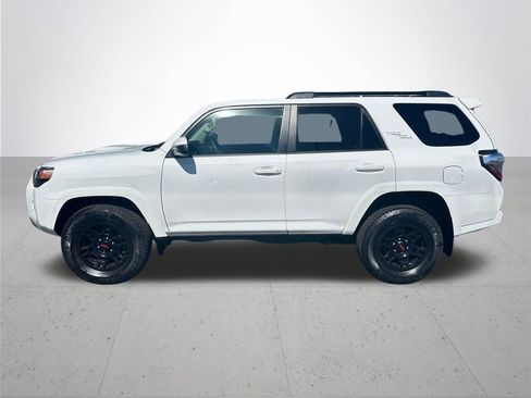 Used 2023 Toyota 4Runner TRD Off-Road AWD/4WD image 9