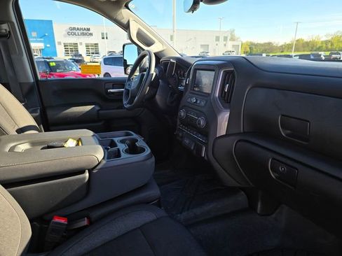 Used 2024 Chevrolet Silverado 2500 Custom w/ Custom Value Package AWD/4WD image 11