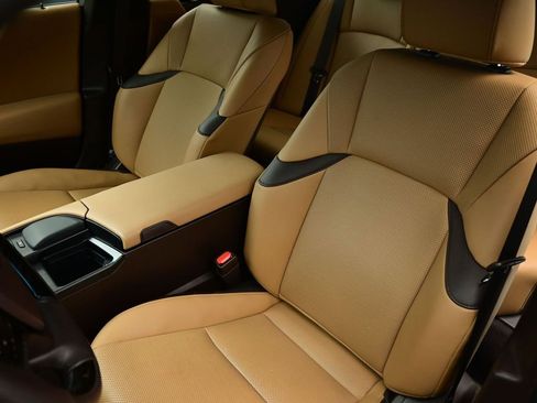 Used 2021 Lexus ES 350 w/ Premium Package image 24