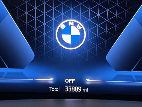 Used 2025 BMW X7 xDrive40i w/ Climate Comfort Package AWD/4WD image 22