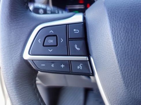 Certified 2021 Toyota Sienna XLE w/ XLE Plus Package AWD/4WD image 14