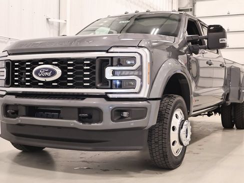 New 2026 Ford F450 Platinum AWD/4WD image 5