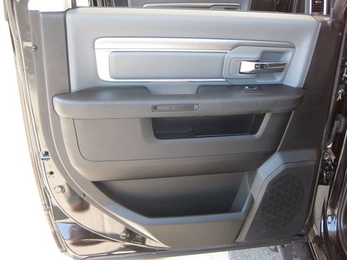 Used 2023 RAM 1500 Classic SLT w/ Trailer & Traction Group AWD/4WD image 30
