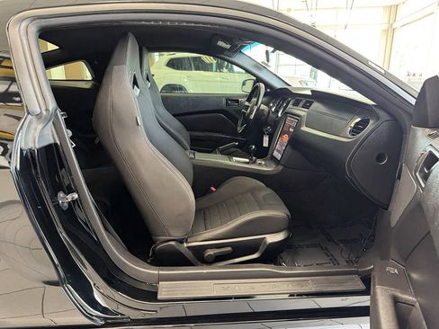 Used 2013 Ford Mustang GT image 20